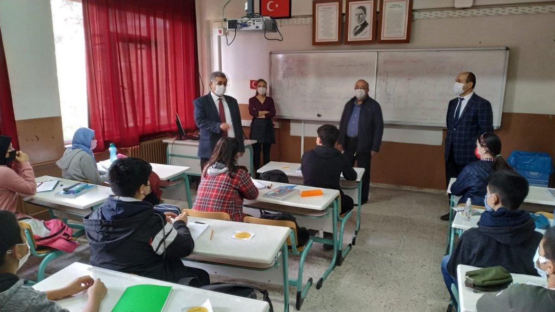 İlçe Kaymakamımız Sayın Emir Osman BULGURLU'dan Okullarımıza Ziyaret